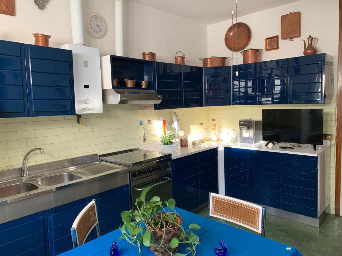 Villa The Swan - Composed By 2 Apartments Mandello del Lario Exterior photo